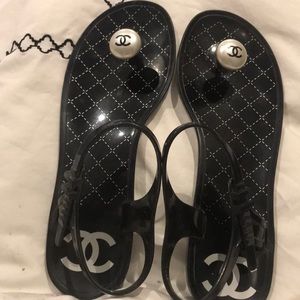 Jelly sandels authentic chanel